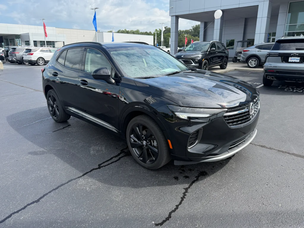 Used 2023 Ebony Twilight Metallic Buick Essence image 3