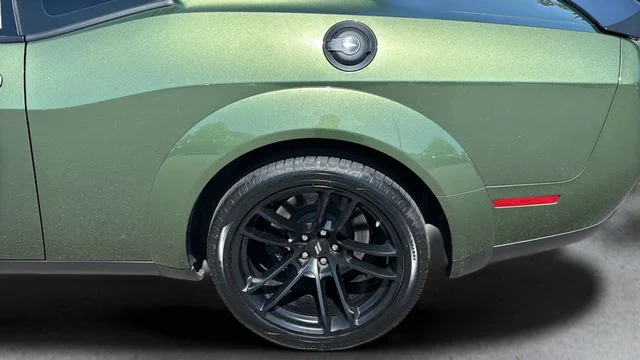Used 2022 Green Dodge R/T Scat Pack Widebody image 38