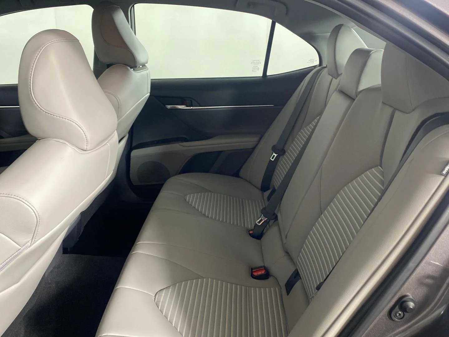 Used 2023 Predawn Gray Mica Toyota SE image 14