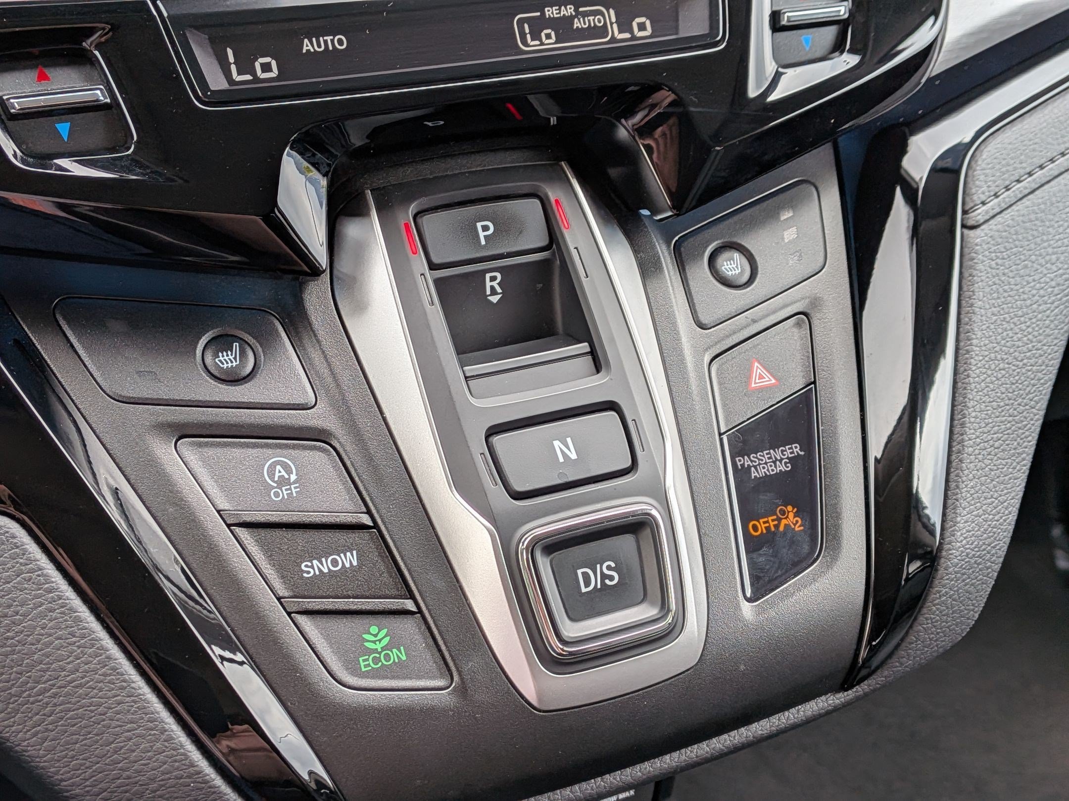 2025 Honda Odyssey Elite - Photo 25