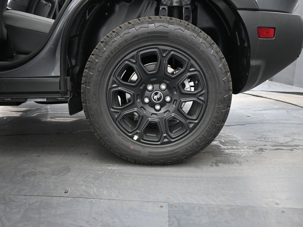 New 2026 Carbonized Gray Metallic Ford Badlands image 18