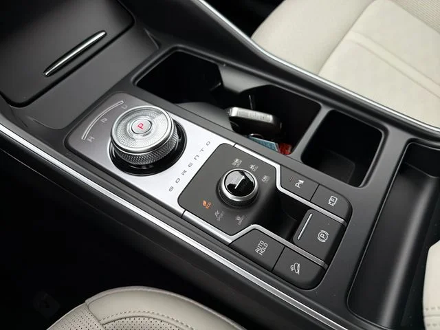 New 2026 Mineral Blue Kia EX image 15
