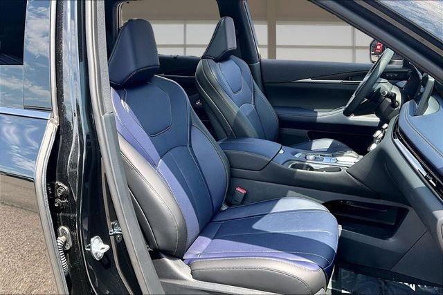 New 2026 Black INFINITI SPORT image 7