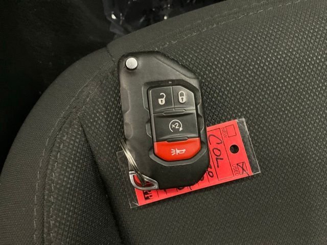 Used 2020 Black Jeep Unlimited Sport S image 27