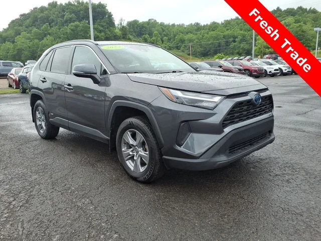 2022 Toyota RAV4 Hybrid XLE