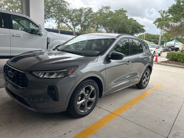 Used 2023 Carbonized Gray Metallic Ford ST-Line image 1