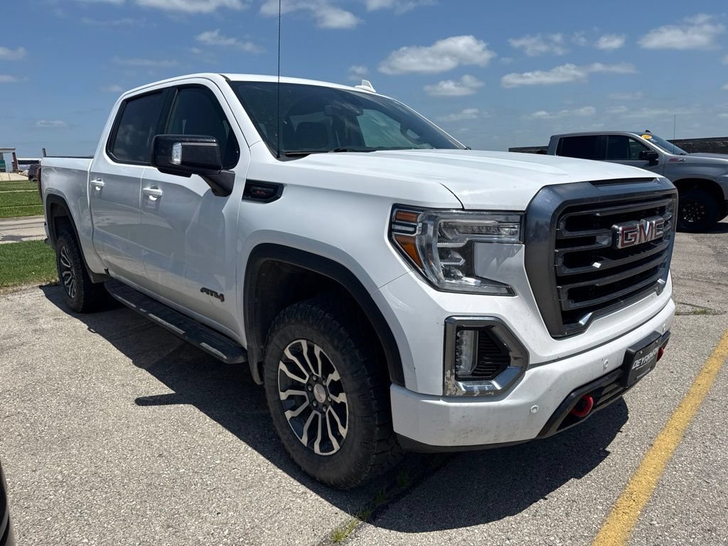Used 2022 Summit White GMC AT4 image 1
