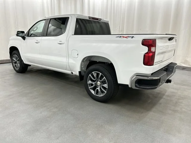 New 2026 Summit White Chevrolet LT (2FL) image 3