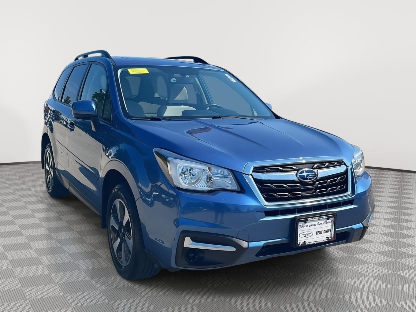 Used 2018 Quartz Blue Pearl Subaru Premium image 3
