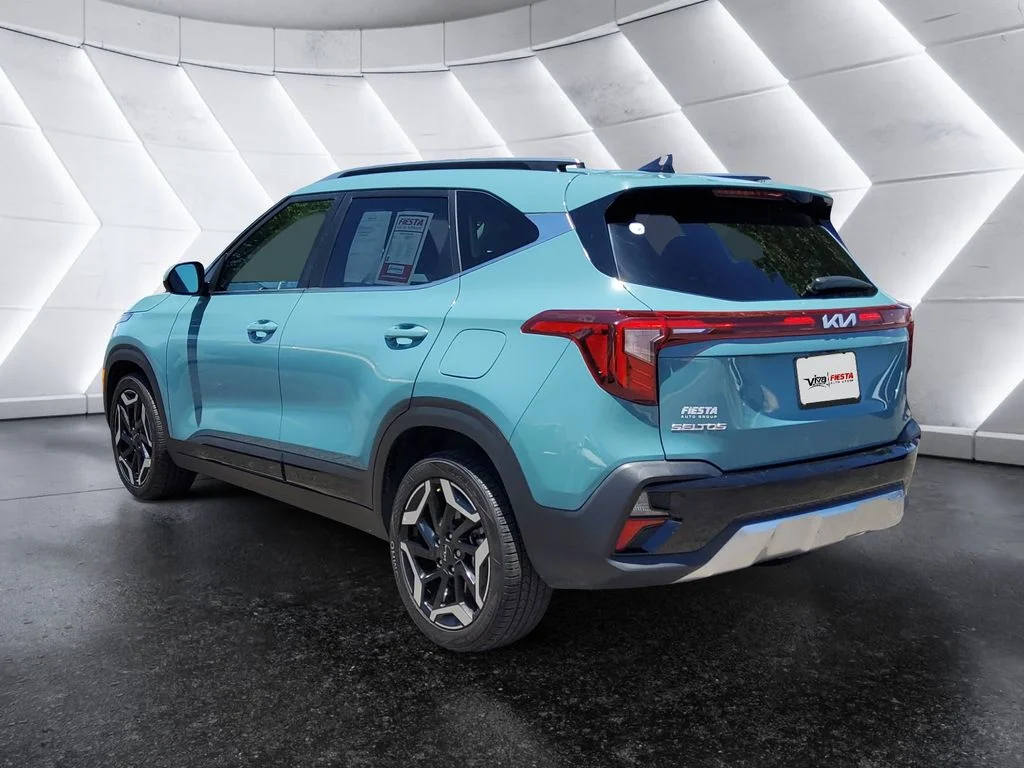 Certified Used 2024 Blue Kia SX image 6