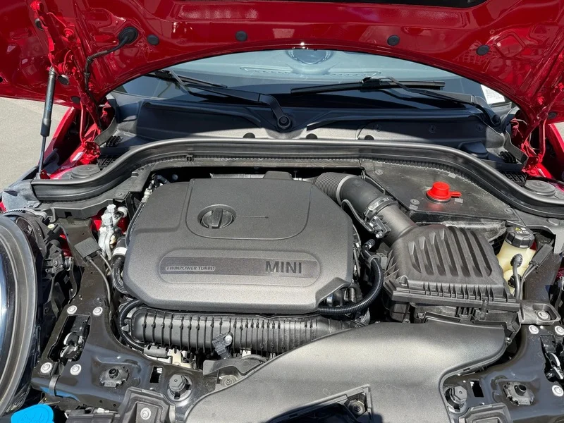 Used 2024 Chili Red MINI Cooper S image 31