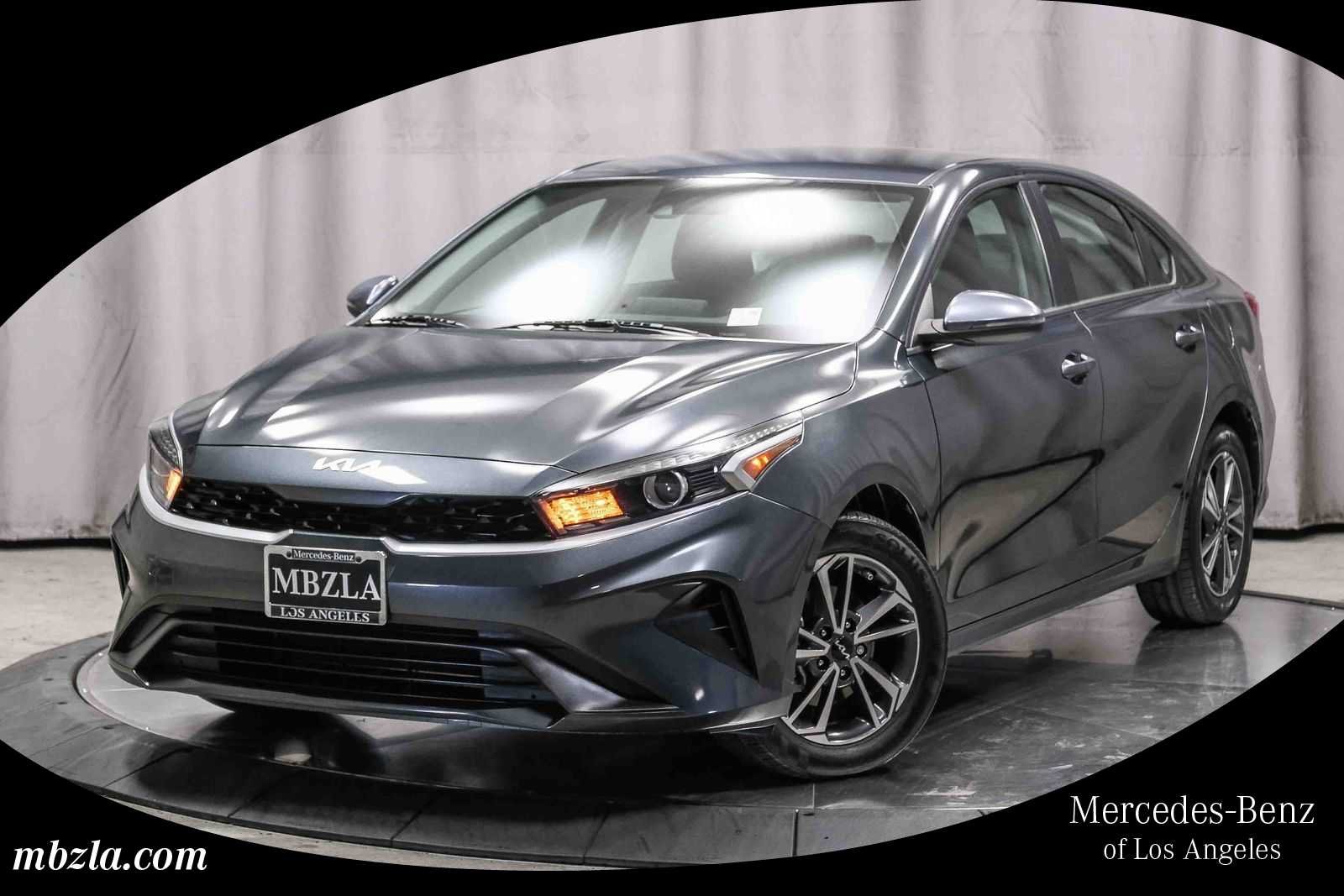 2024 Kia Forte LXS AT's photo