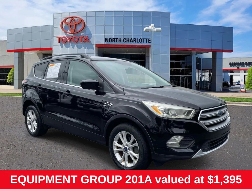 2017 Ford Escape SE's photo