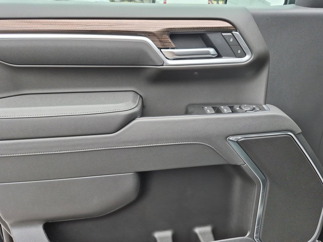 2026 Chevrolet Silverado 1500 LT - Photo 22