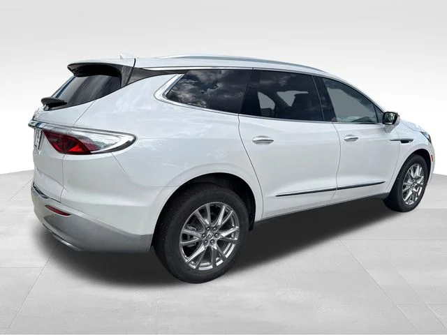 Used 2023 White Buick Essence image 6