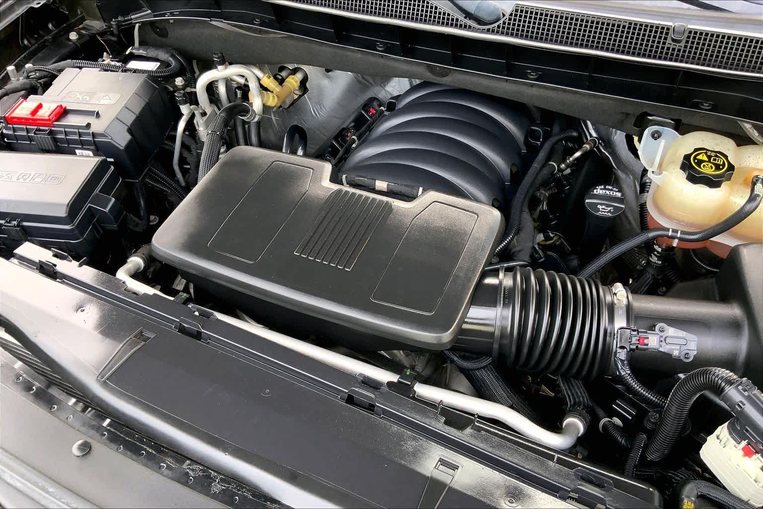 Used 2021 Black Chevrolet High Country image 32