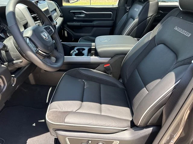 New 2026 Granite Crystal Metallic Clear-Coat Exterior Paint RAM Laramie image 18
