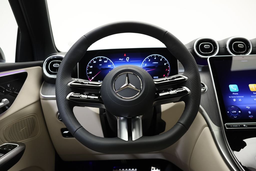 Used 2027 Graphite Grey Metallic Mercedes-Benz GLC 300 image 20