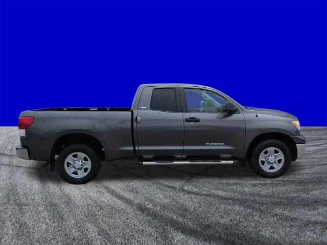 Used 2013 Tundra Toyota Grade image 3