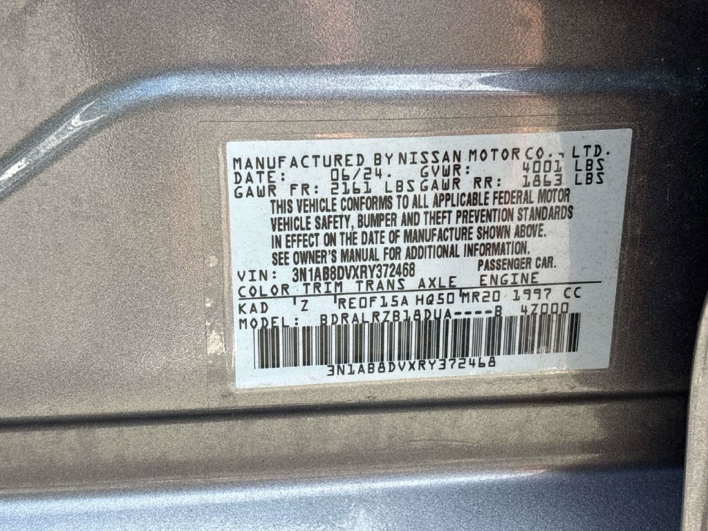 Used 2024 Gray Nissan SR image 32