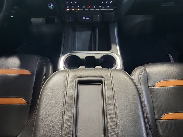 Used 2020 White GMC AT4 image 11