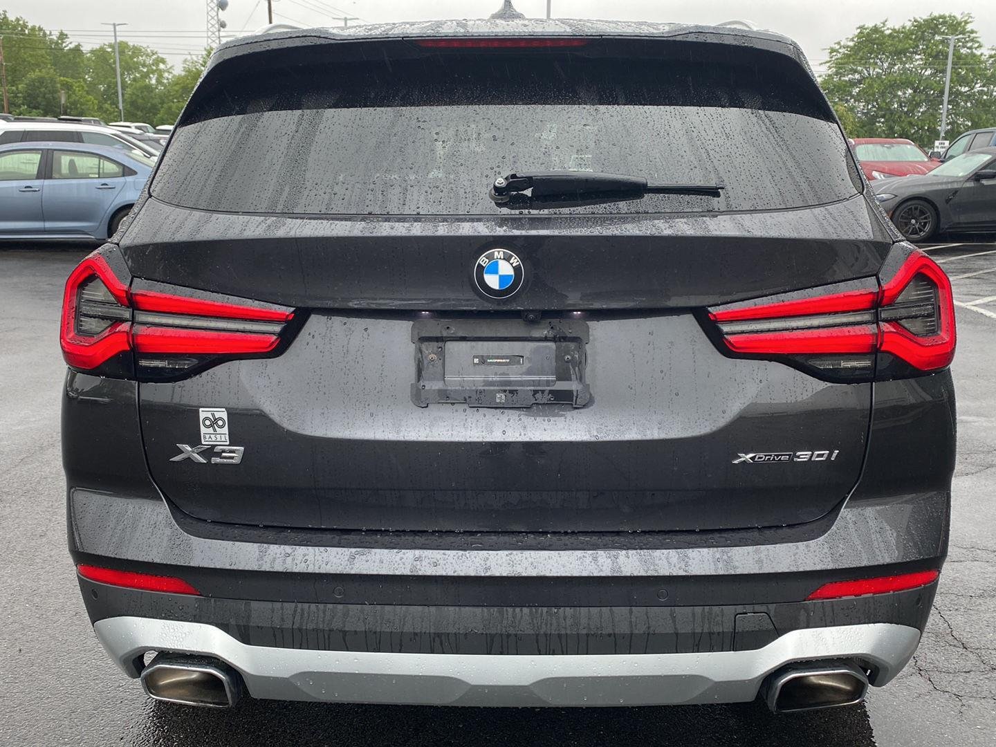 Certified Used 2024  Bmw  image 3