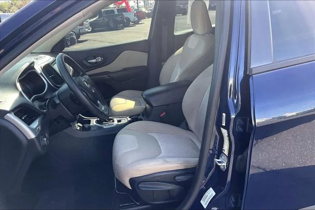Used 2016 Blue Jeep Sport image 27