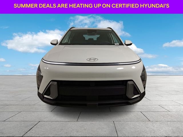 Certified Used 2025 White Hyundai SEL image 3