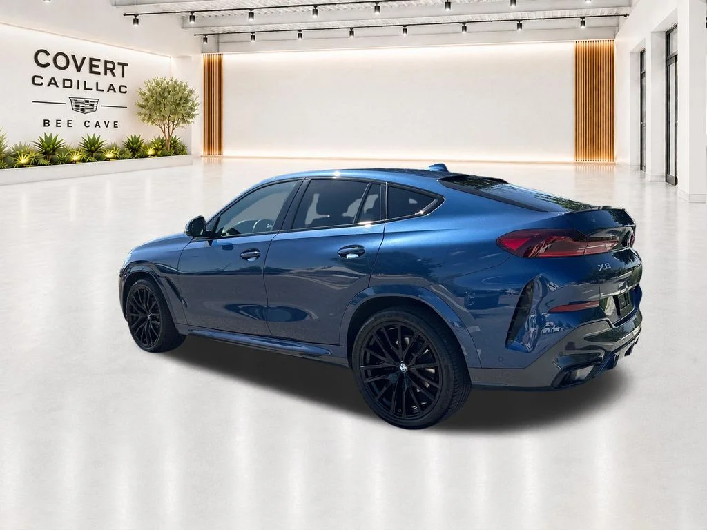 Used 2023 Blue BMW xDrive40i image 7