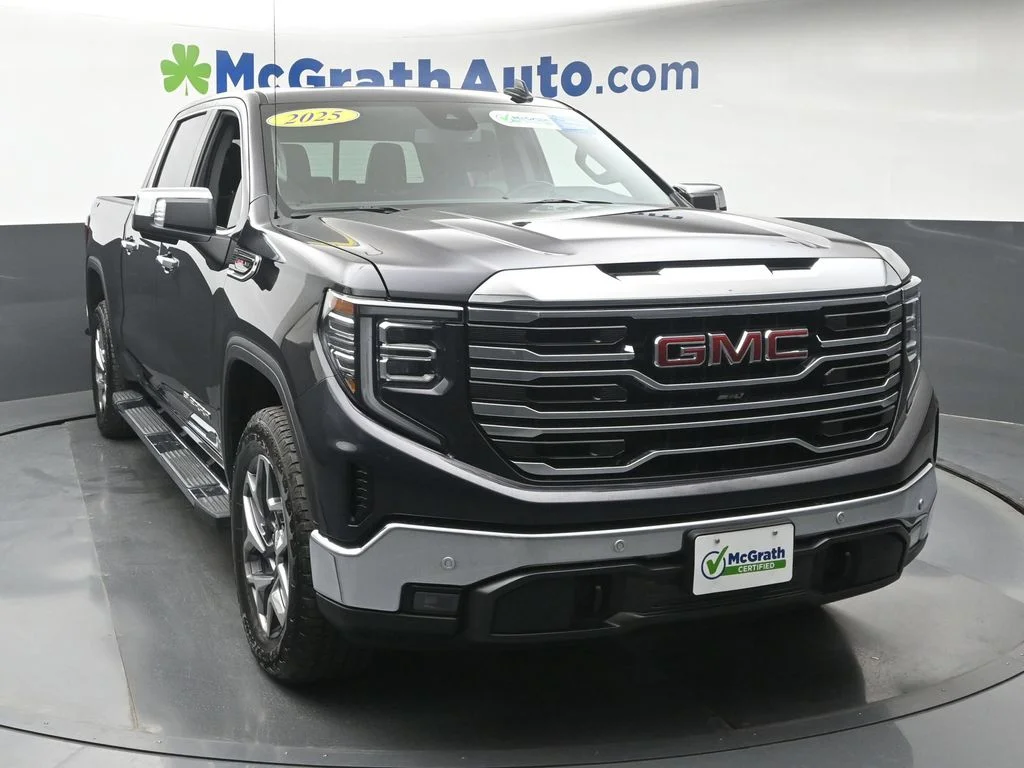 Certified Used 2025 Silver GMC SLT image 5