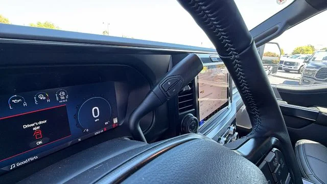2026 Ford F-450 Super Duty Platinum - Photo 27