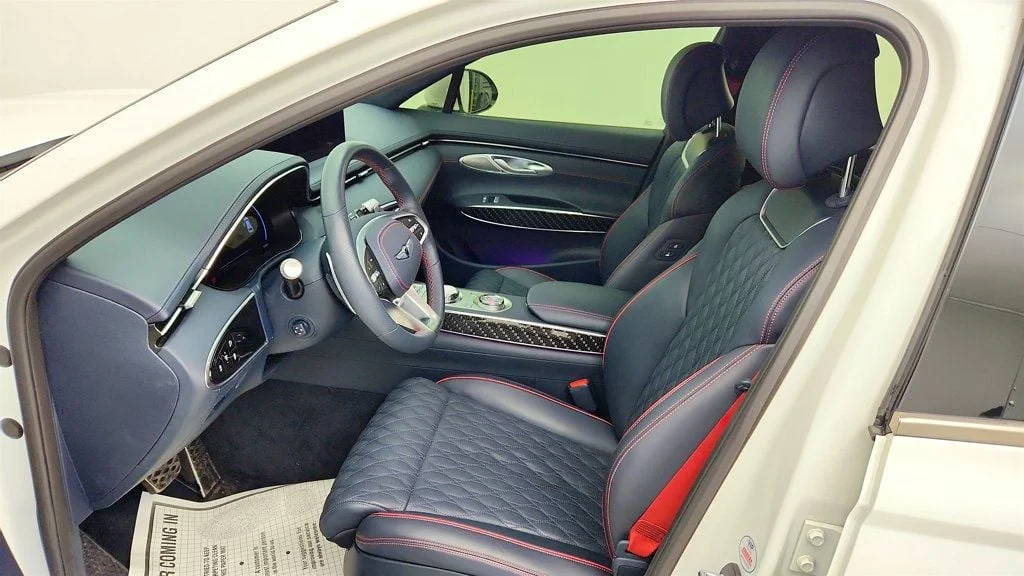 Used 2025 Uyuni White Genesis 3.5T Sport AWD w/ Sport Advanced & Sport Prestige Pkgs image 22