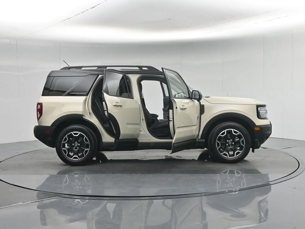 Certified Used 2025 Beige Ford Outer Banks image 5