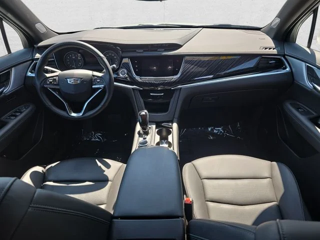 Used 2024 Crystal White Cadillac Premium Luxury image 9