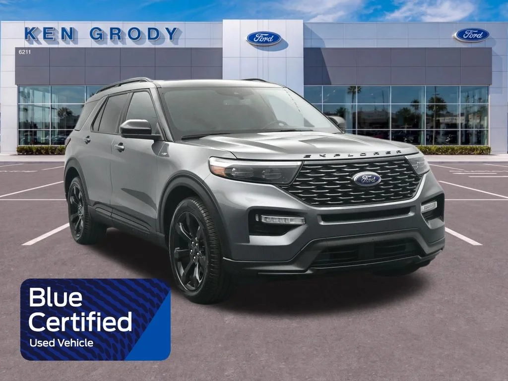 2023 Ford Explorer ST-LINE RWD's photo