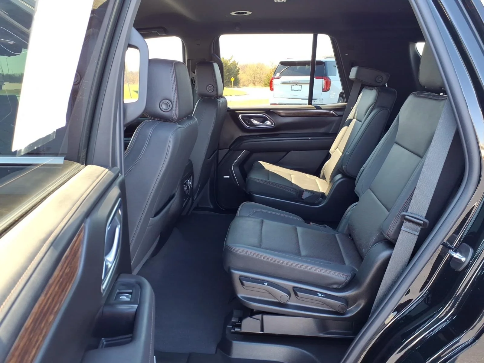Used 2024 Black Gba Chevrolet High Country image 14
