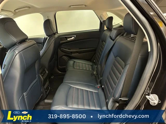 2023 Ford Edge SEL - Photo 19