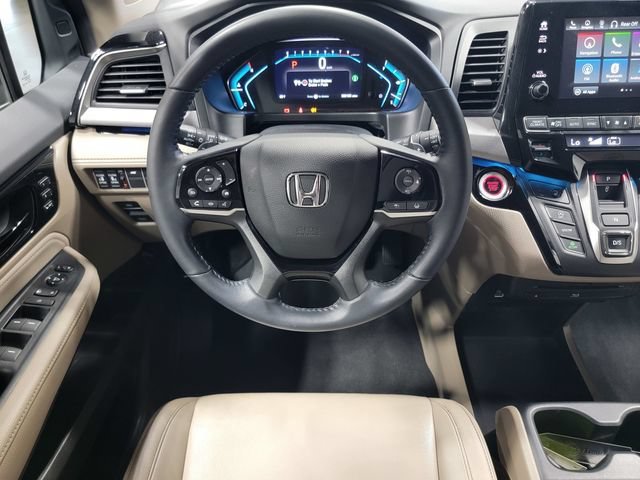 Used 2022 Red Honda Touring image 23