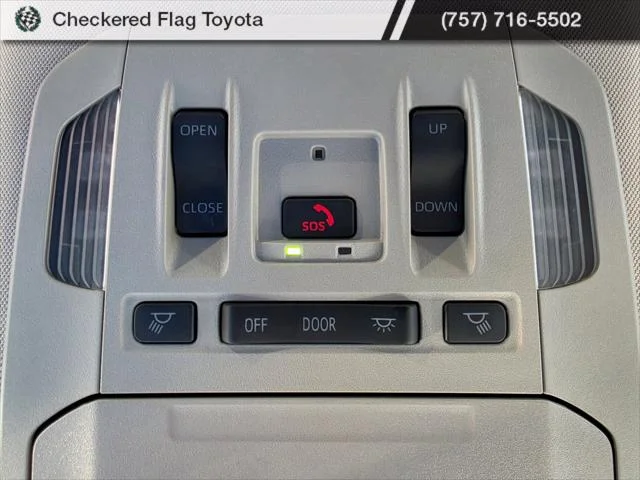 Certified Used 2026 RUBY FLARE PEARL Toyota  image 10