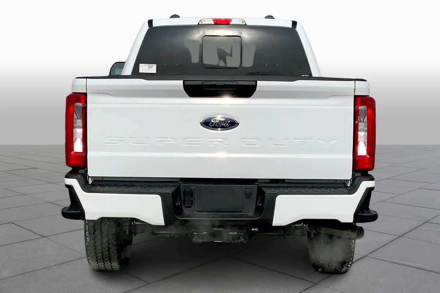 New 2026 Oxford White Ford F-250® XL image 4