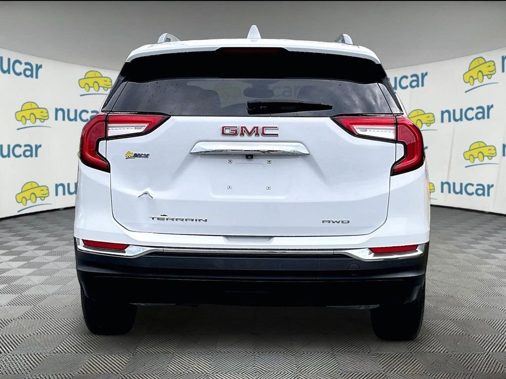 Used 2022 White GMC SLT image 5