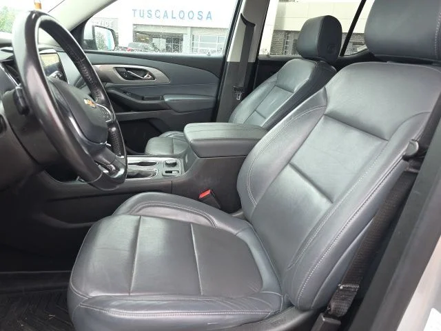 Used 2021 Silver Chevrolet LT Leather image 9