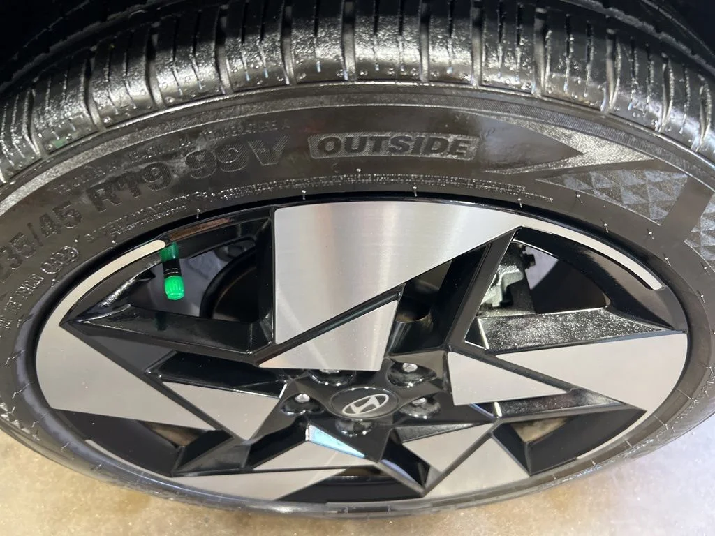 Used 2024 Abyss Black Hyundai Limited image 28