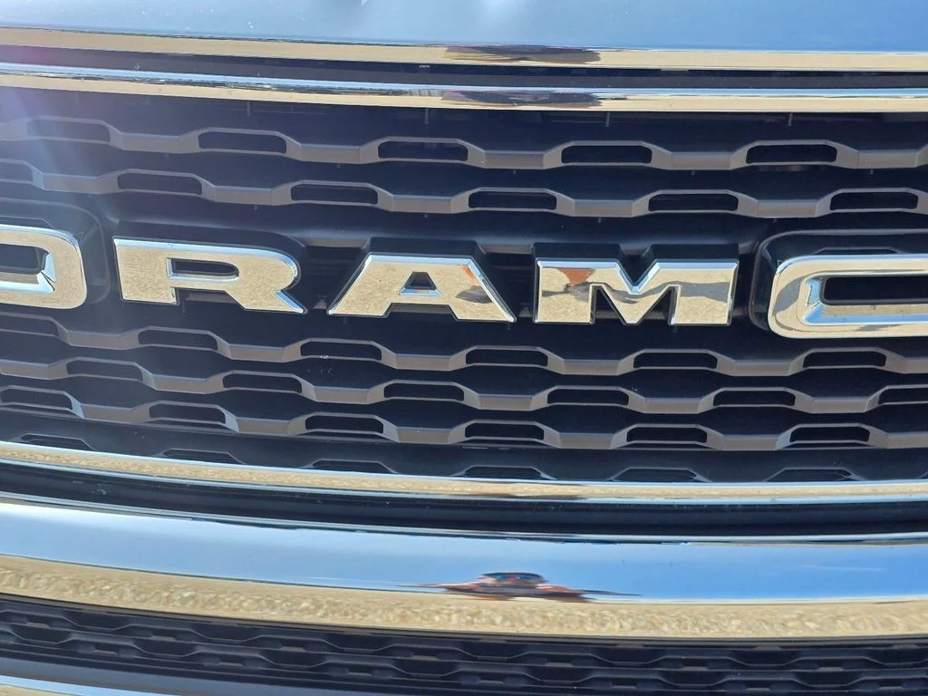 Used 2023 Blue Ram Big Horn/Lone Star image 3
