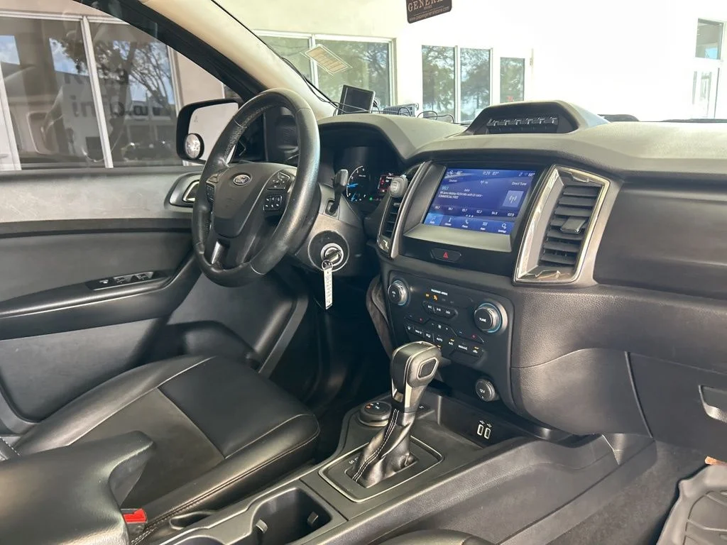Used 2021 Black Ford XLT image 22