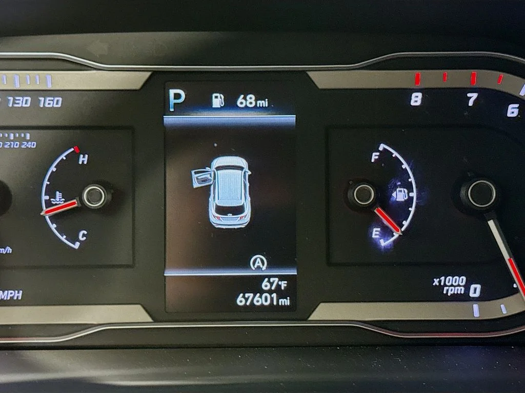 Used 2022 Portofino Gray Hyundai SEL image 16
