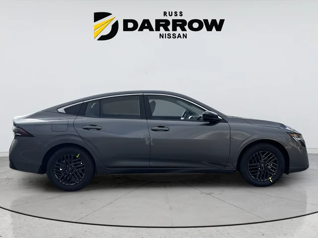 2026 Nissan Sentra SV - Photo 6
