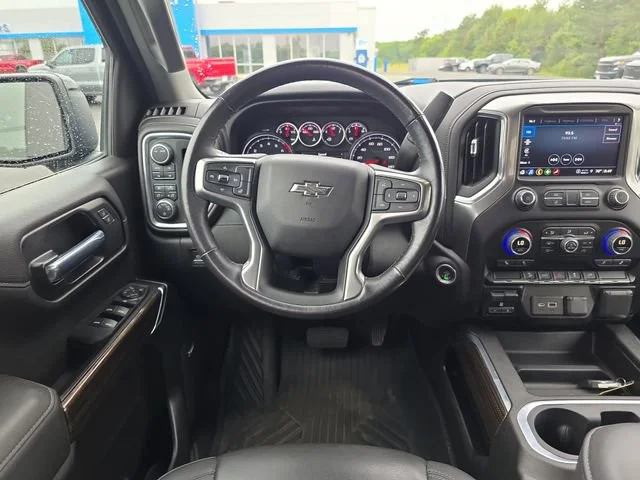 Used 2022 Northsky Blue Metallic Chevrolet LT Trail Boss image 14