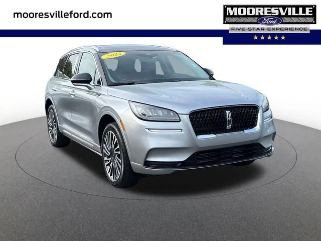 Used 2022 Silver Lincoln Reserve image 1
