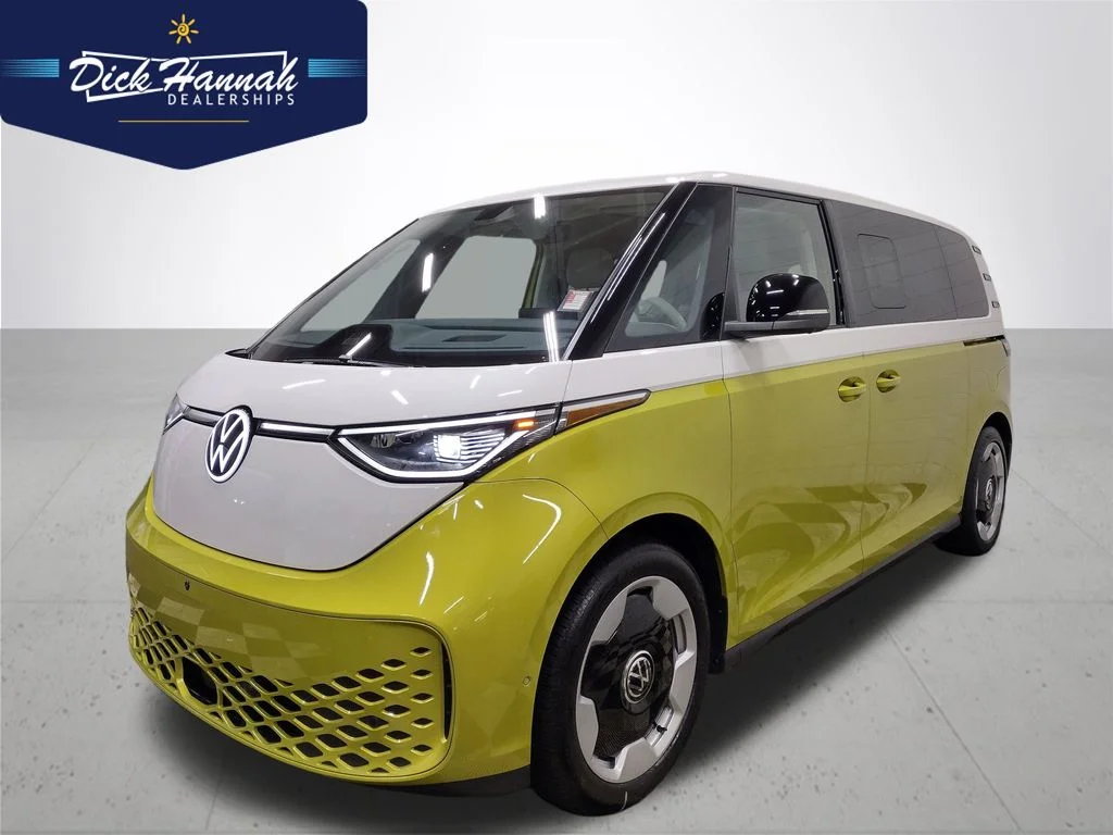2025 Volkswagen ID. Buzz Pro S Plus 4Motion's photo